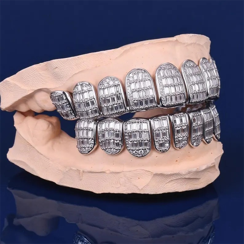 AEAW Custom Lab Grown Diamond  - Yellow Body Jewelry recensione e prezzo