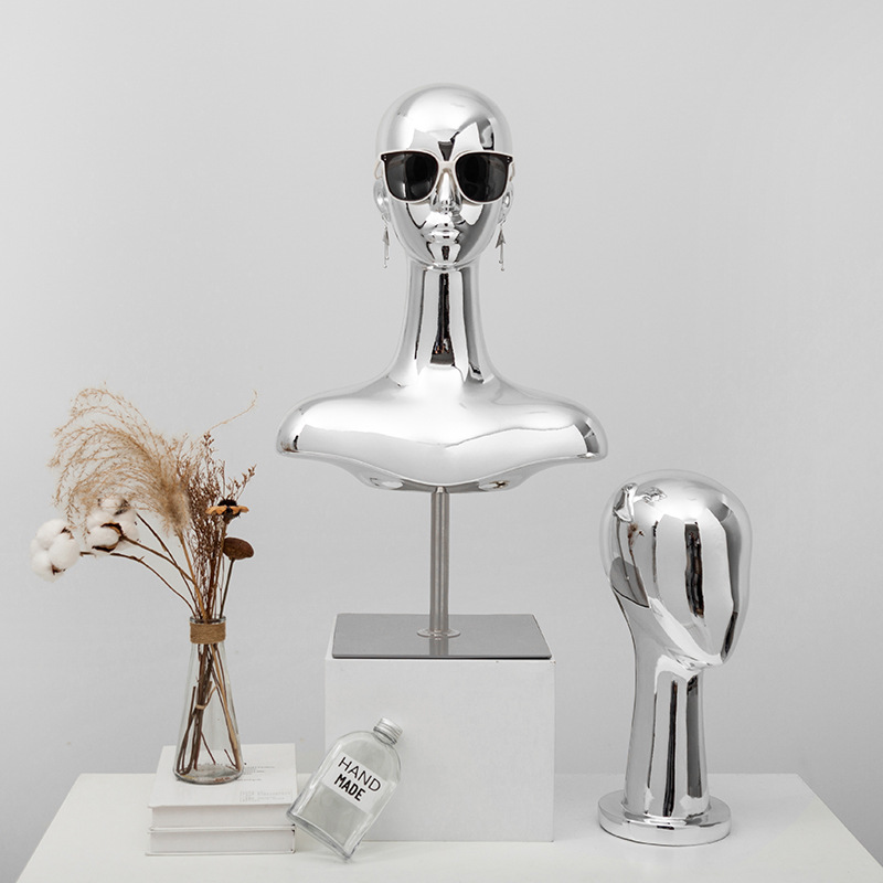 Clothing Store Mannequin Head  - Body Jewelry Store recensione e prezzo