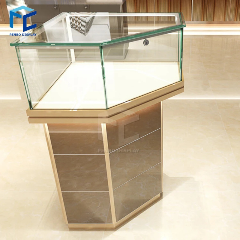 custom.Locking Jewelry Display - Body Jewelry Store recensione e prezzo