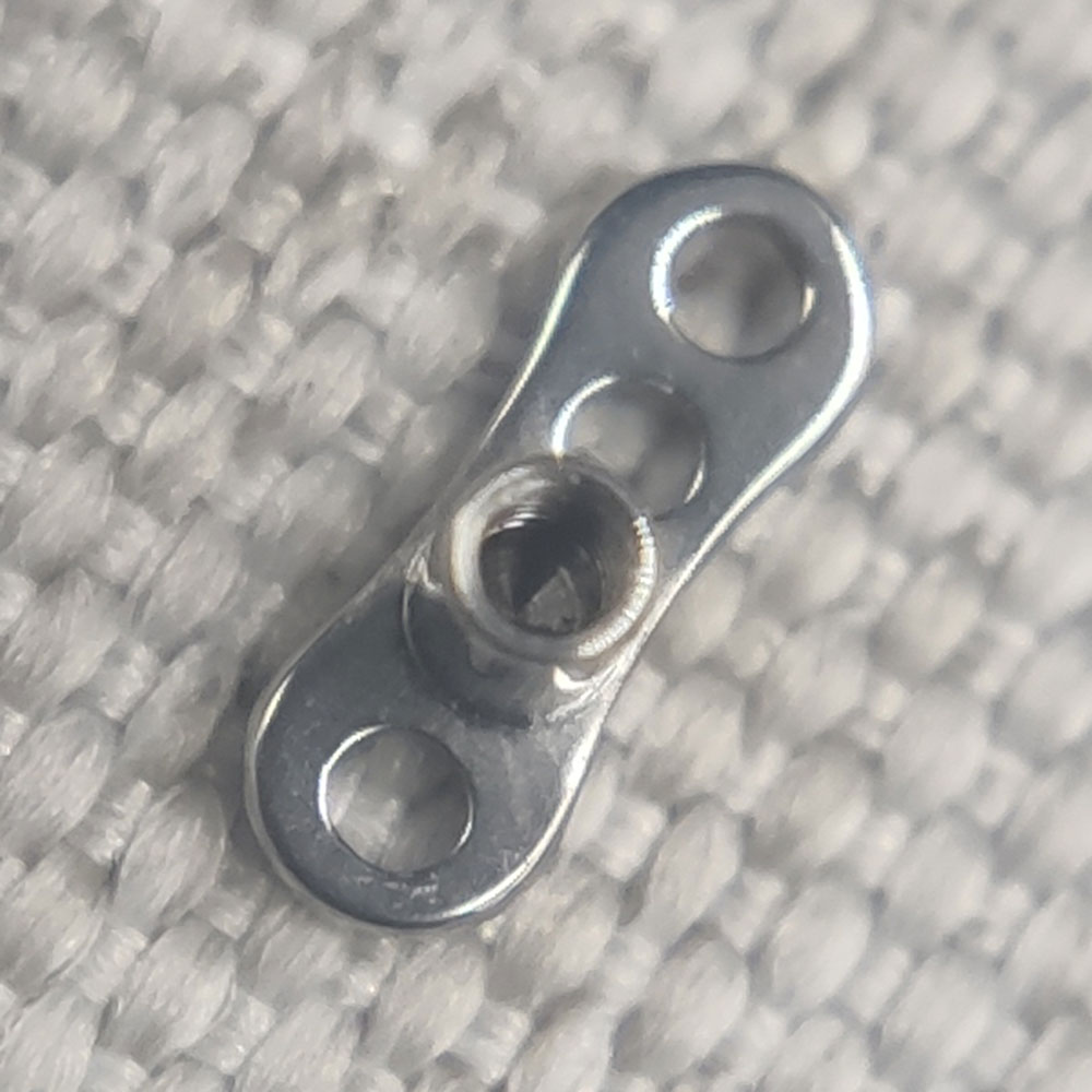 14G Implant Grade Titanium AST - Dermal Anchor Top recensione e prezzo