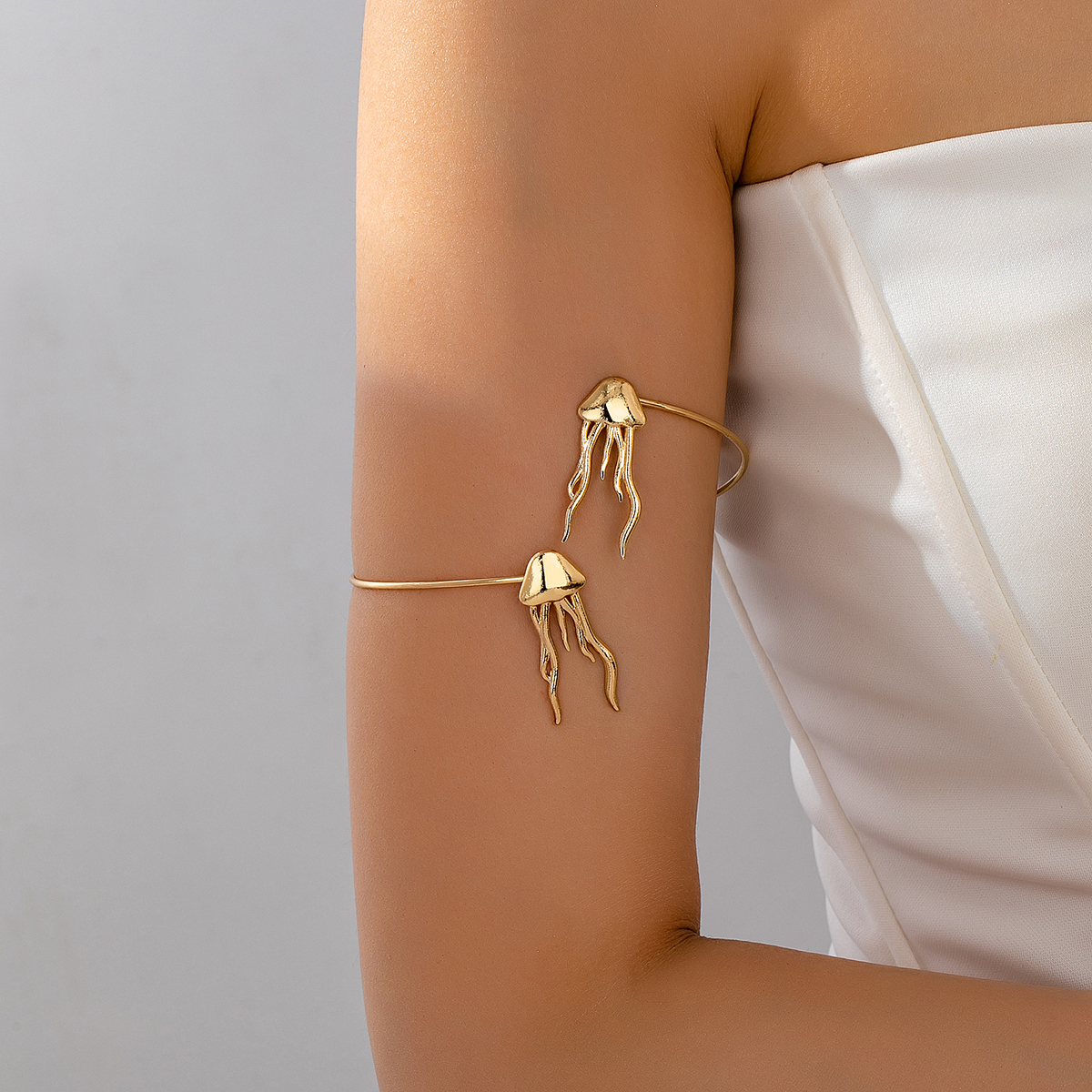 One Fashionable, Exquisite, El - Body Jewelry Unique recensione e prezzo