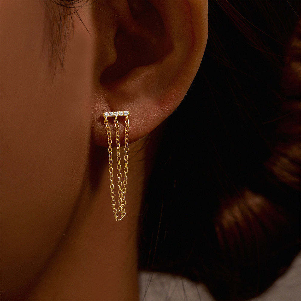 1PCS Copper Chain Tragus Stud  - Body Jewelry Internally Threaded recensione e prezzo