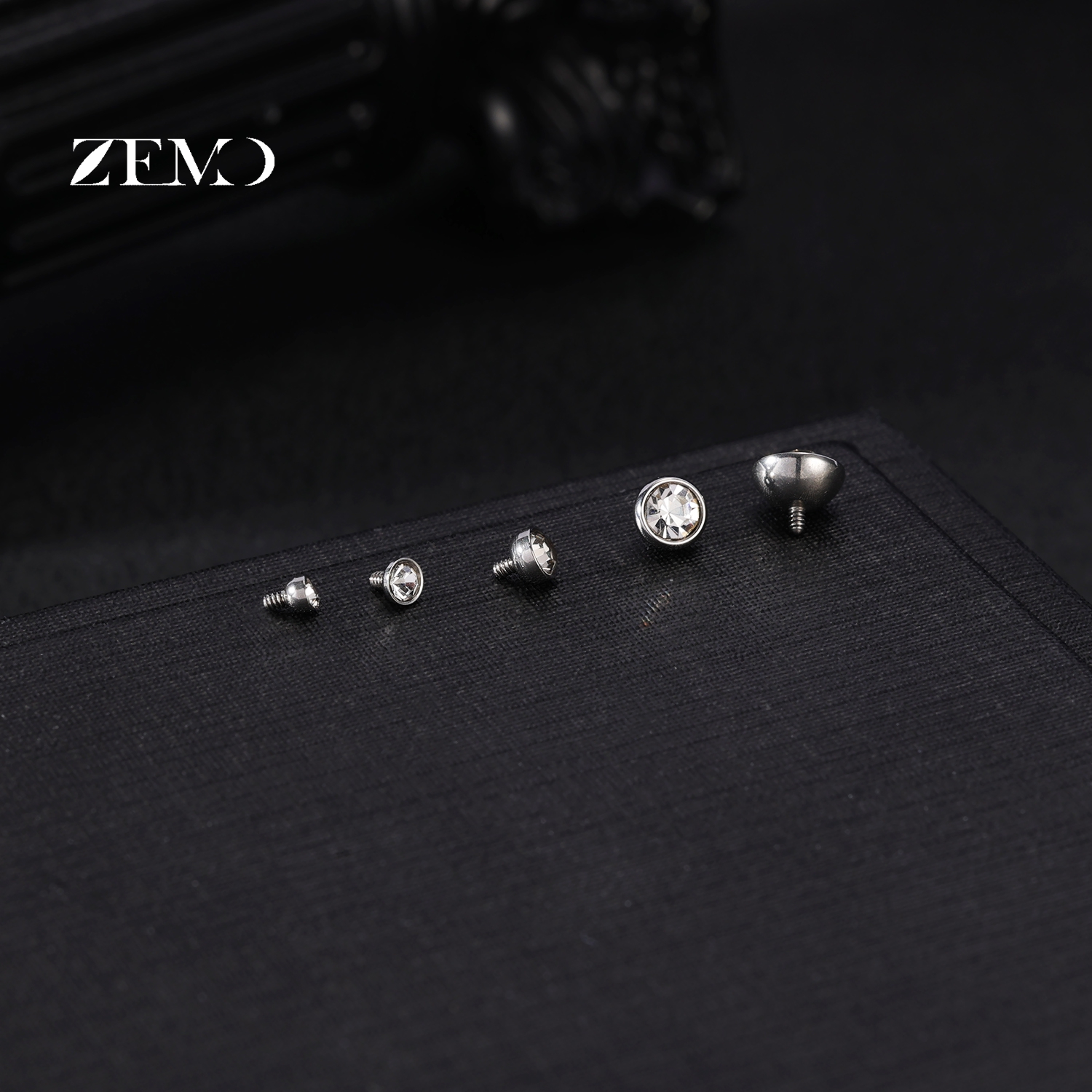 ZEMO 1-2pcs/lot Stainless Stee - Dermal Anchor Top recensione e prezzo