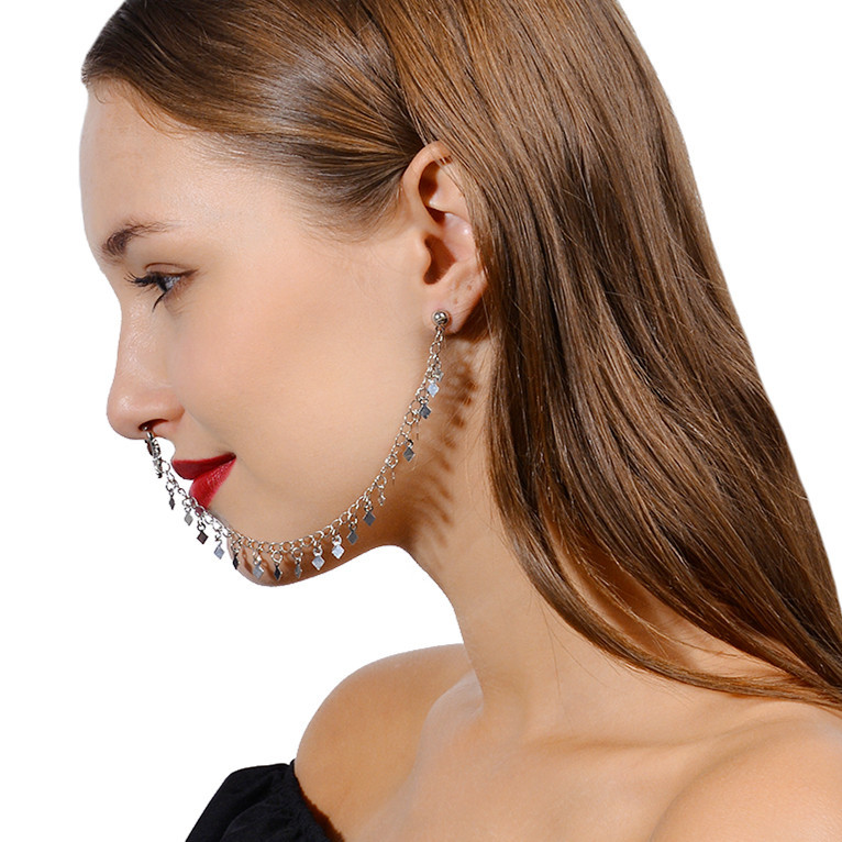 Nose Ring Chain, Hanging Disc  - Body Jewelry Indian recensione e prezzo