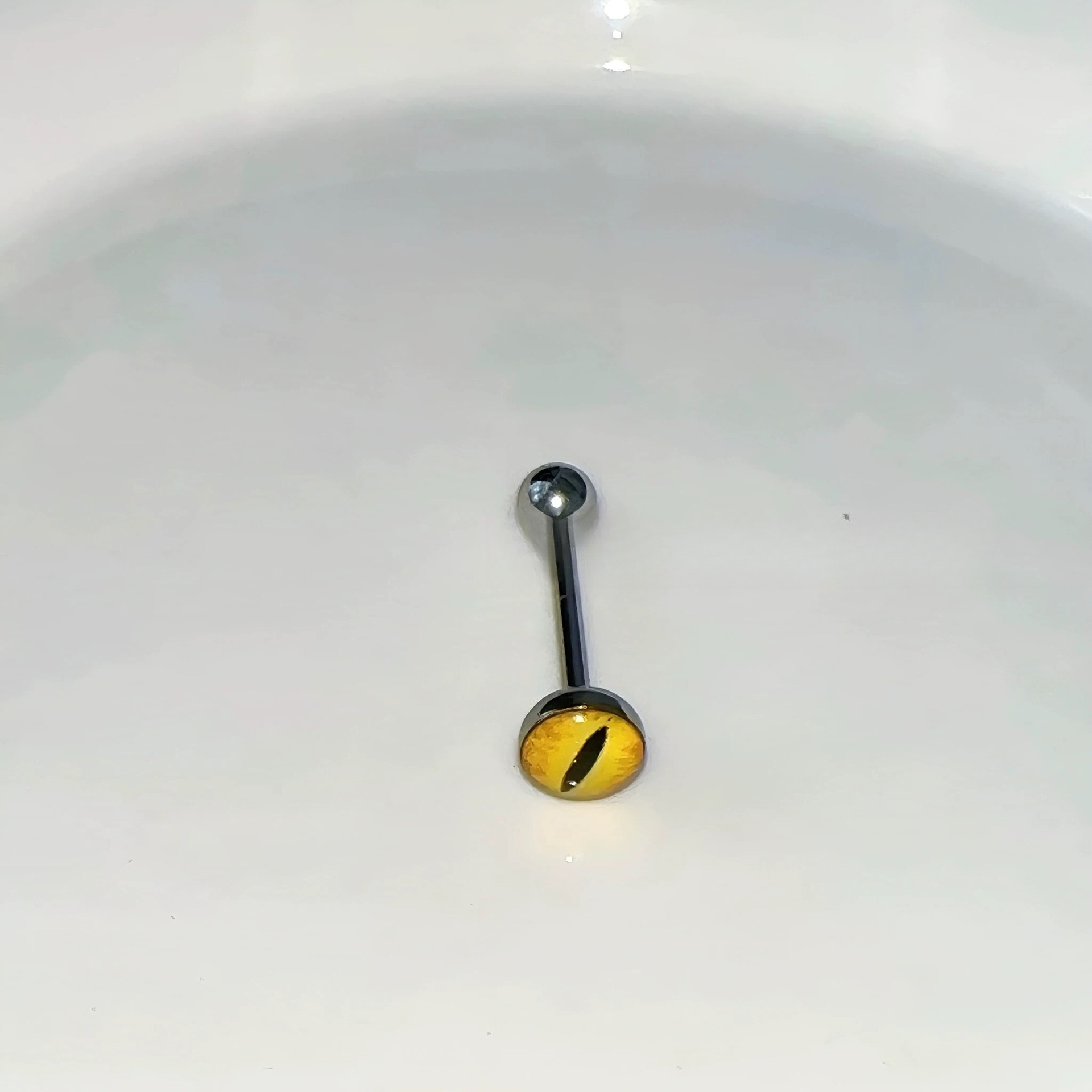 1Pc High Quality Trendy Unique - Yellow Body Jewelry recensione e prezzo